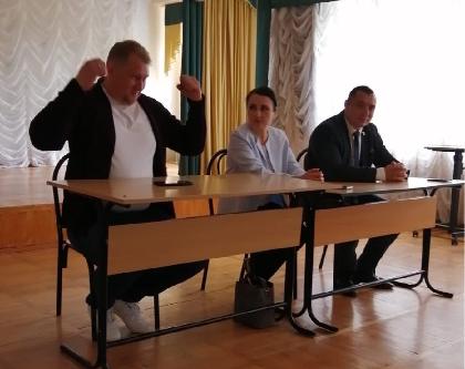 ������� ������ ��� � �������� ������������, ������������ �� ��� �������� ����������