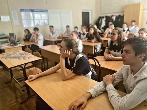 �������� ����� � 3 ������� ������� ���������� � ���������� ���������