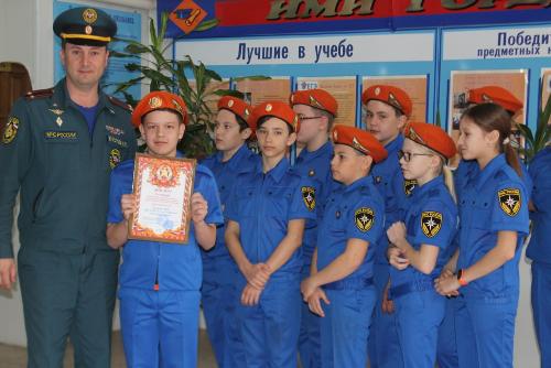 � ����� � 4 ����� �.�. ������ ������� ������� ��������� ���� ��������