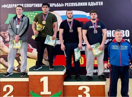 ������� ��������� ����� ������ �����