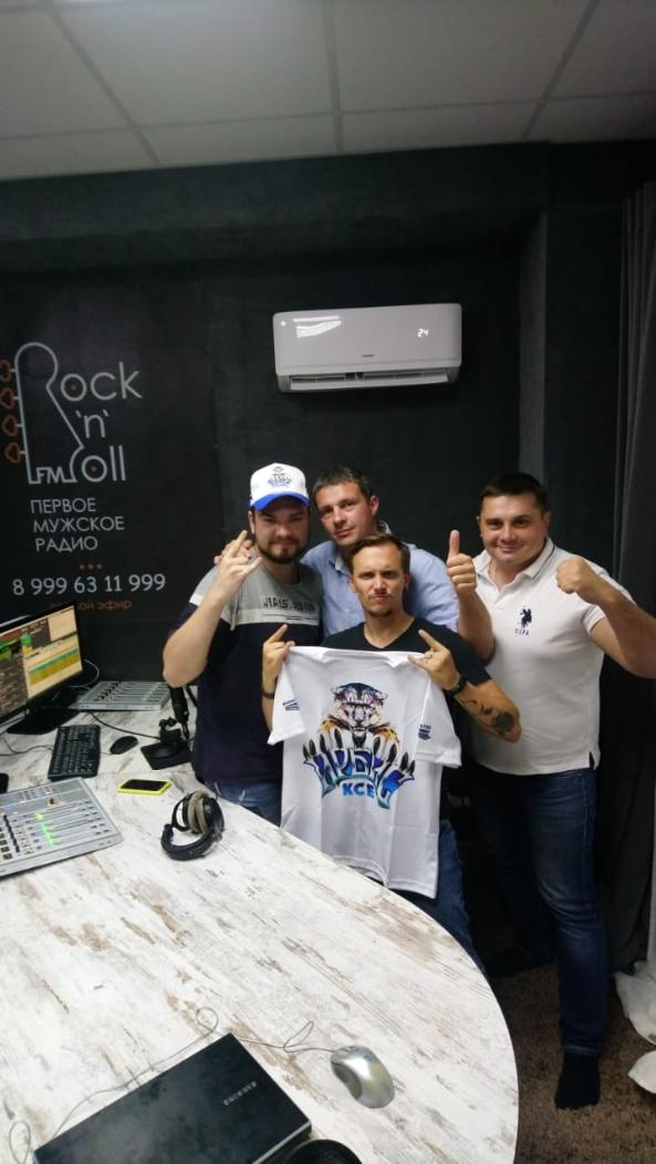 �� � �����