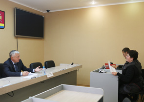 ������� �������� ������ ������� �������� ��������������� ���� � ��������� �����