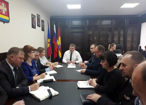 ����� �������� ������ ������� ������ ������ ������ � ���� ���� ��������� ��������� 