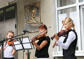 � ������ � �������������