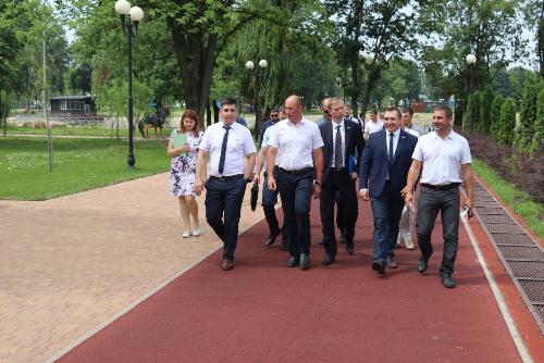 ������� �������� �� ������������� ����������� ���� ��������� � ������� �����