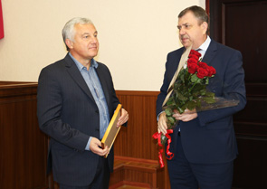 8 ��� � ����!