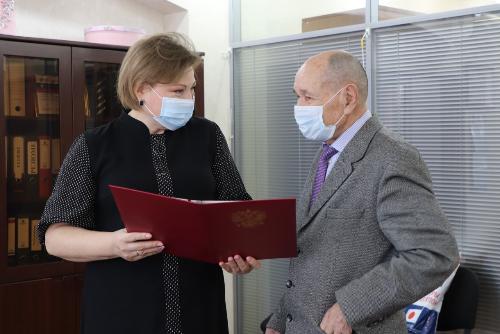 �������� ��������� �������� ������ ������� ���������� ���� ������� �������� 85-������ ������