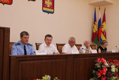 � ���������� ��������� 44-� ������ ������ �� ������� �����