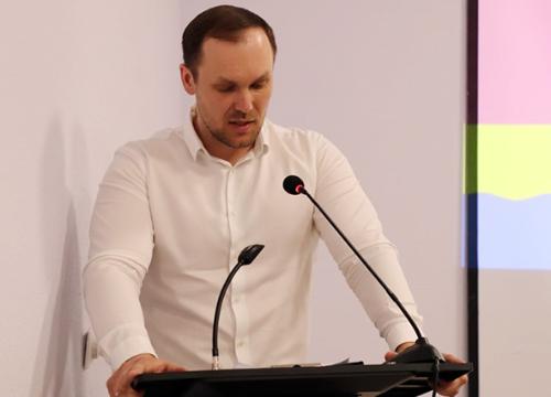 � ������� ������� � ���� ����