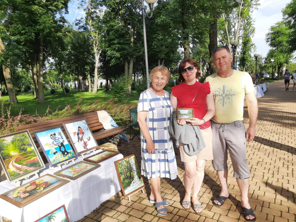 c785f434-0c06-4628-905f-648052788885.jpg
