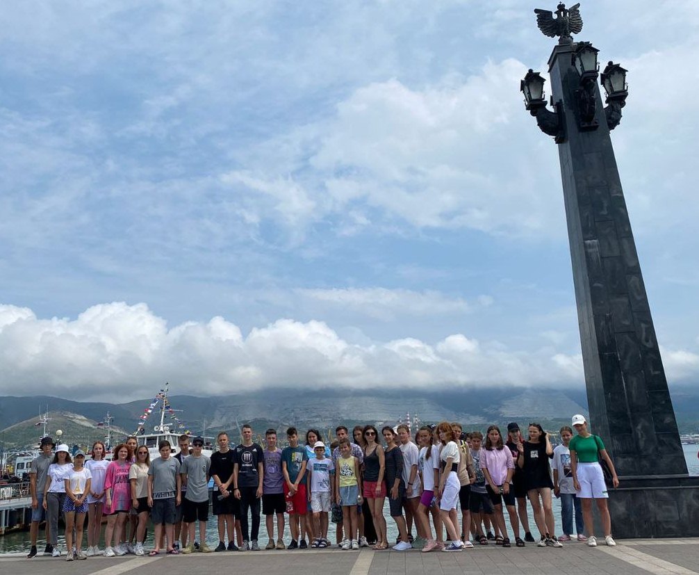 73323eb3-d043-4ecc-bb42-d79f6895414d.jpg